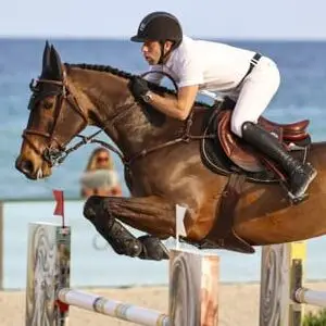 LGCT Miami Beach: RED MILLS Riders start the competition in style